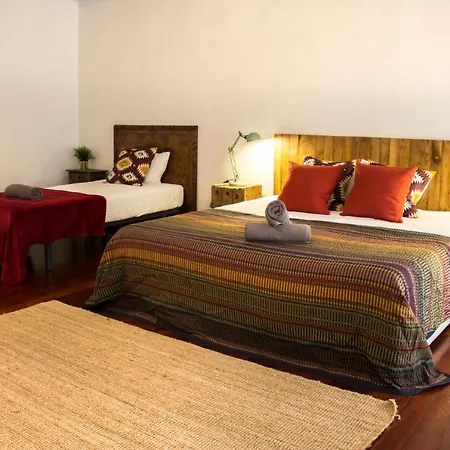 Apartamento Central, Spacious And Authentic Family