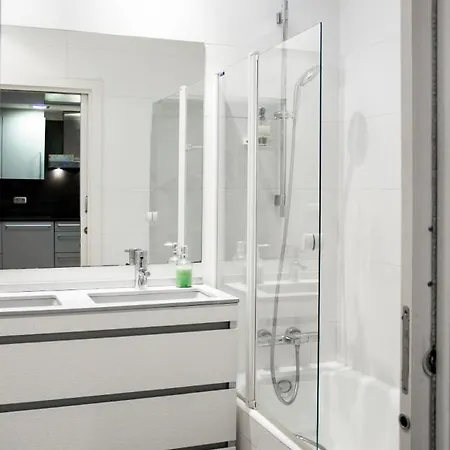 아파트 Central, Spacious And Authentic Family *