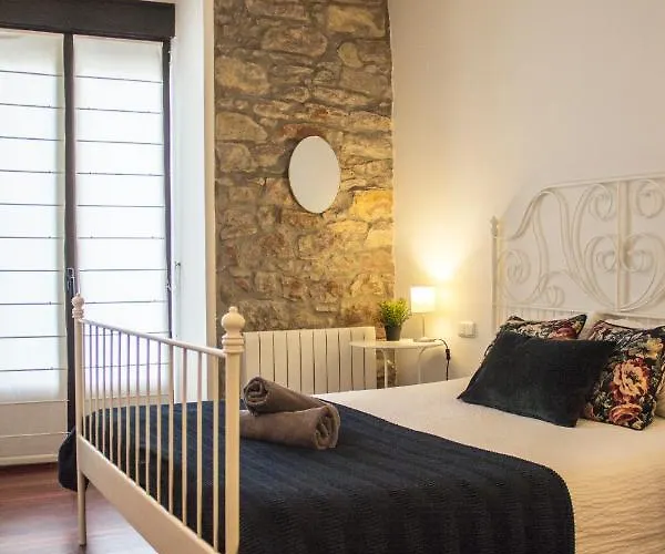 Central, Spacious And Authentic Family * San Sebastian